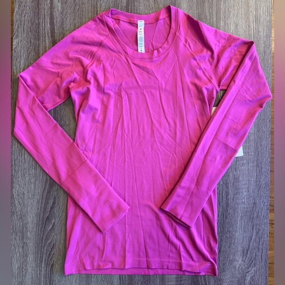 lululemon athletica Tops - New with tags Lululemon Swiftly Tech Long Sleeve 2.0 Sonic Pink.Hot pink. Size 6